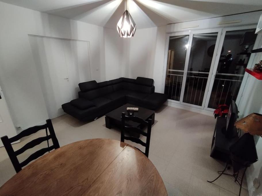 Appartement Courbaril A Nantes Bagian luar foto