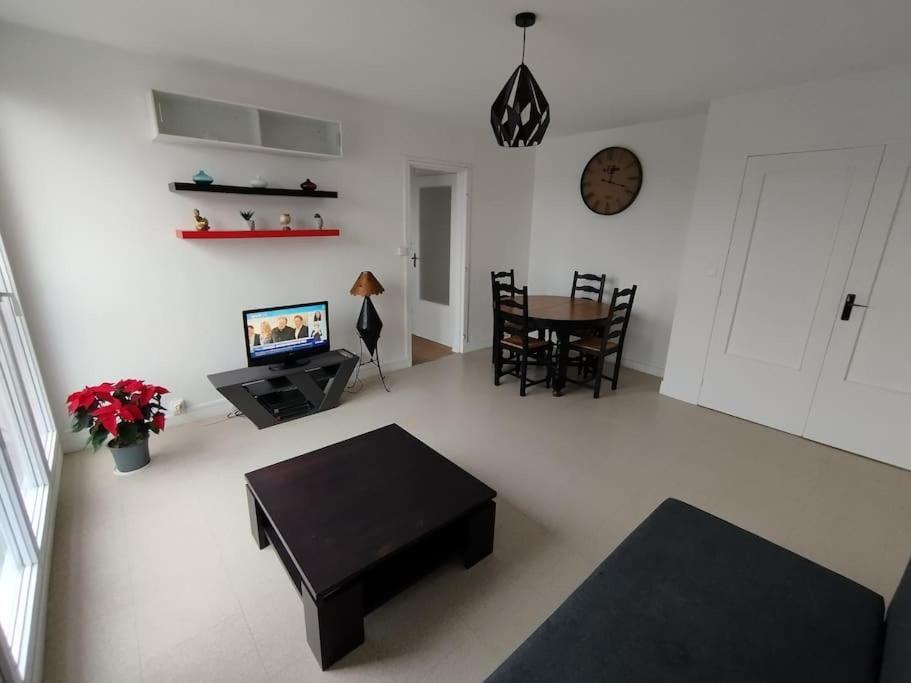 Appartement Courbaril A Nantes Bagian luar foto